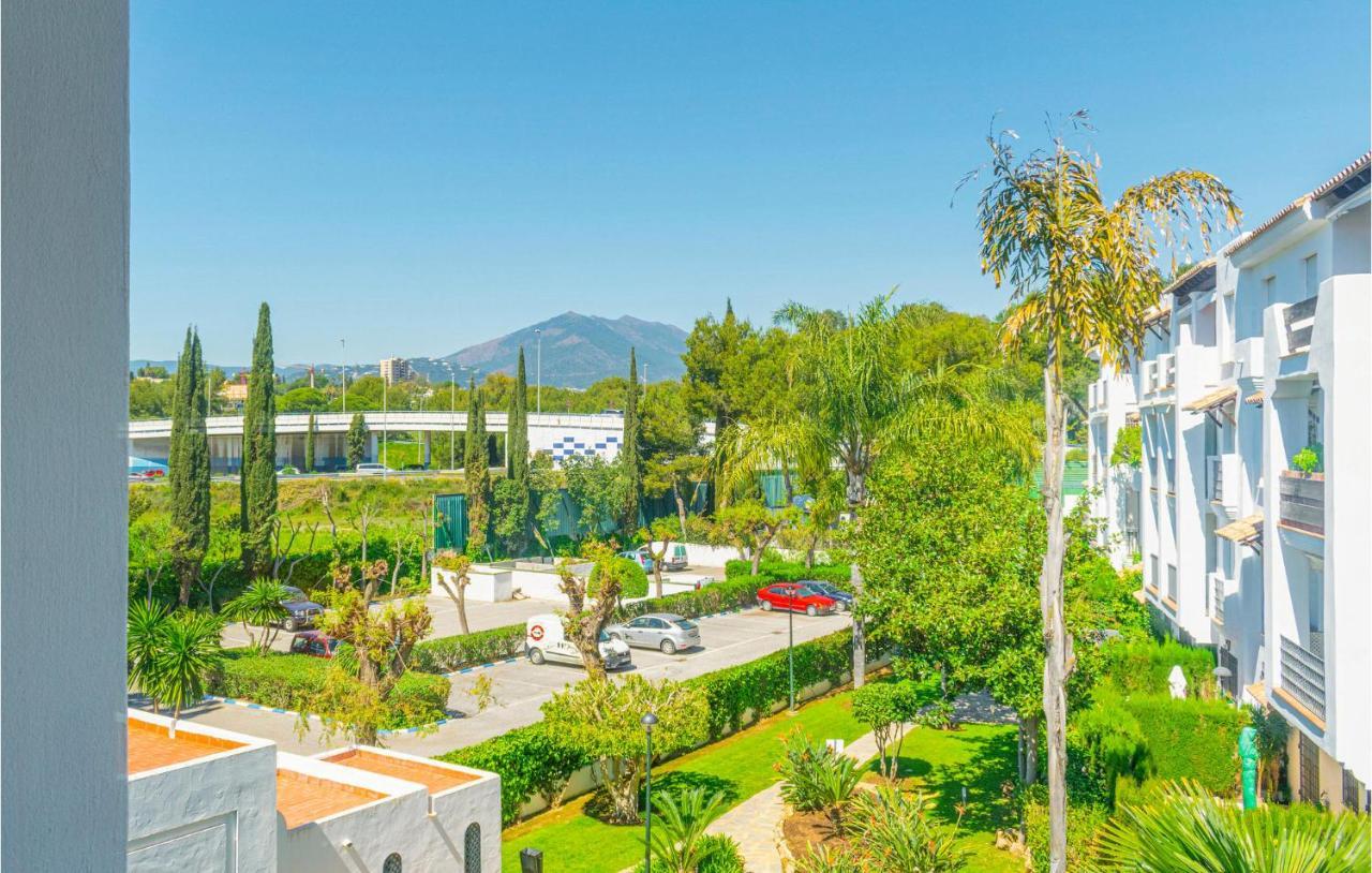 Lovely Apartment In Marbella With Kitchenette Exteriör bild