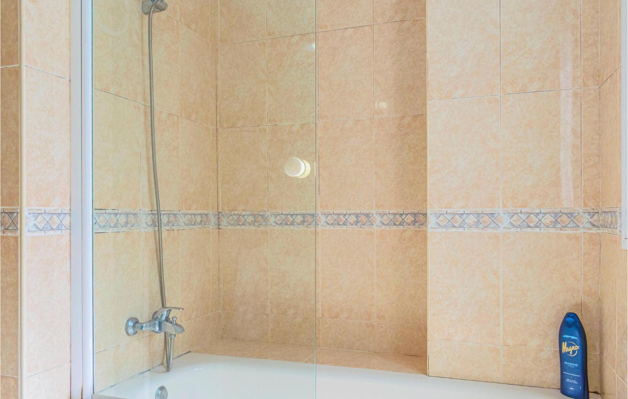 Lovely Apartment In Marbella With Kitchenette Exteriör bild